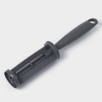 Ролик для одежды со сменными блоками LaDо́m, 4 шт по 50 листов, эргономичная ручка, винтовая намотка