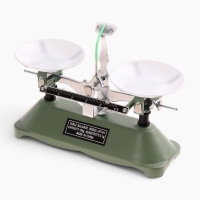 Весы лабораторные, с набором гирь 100 г.