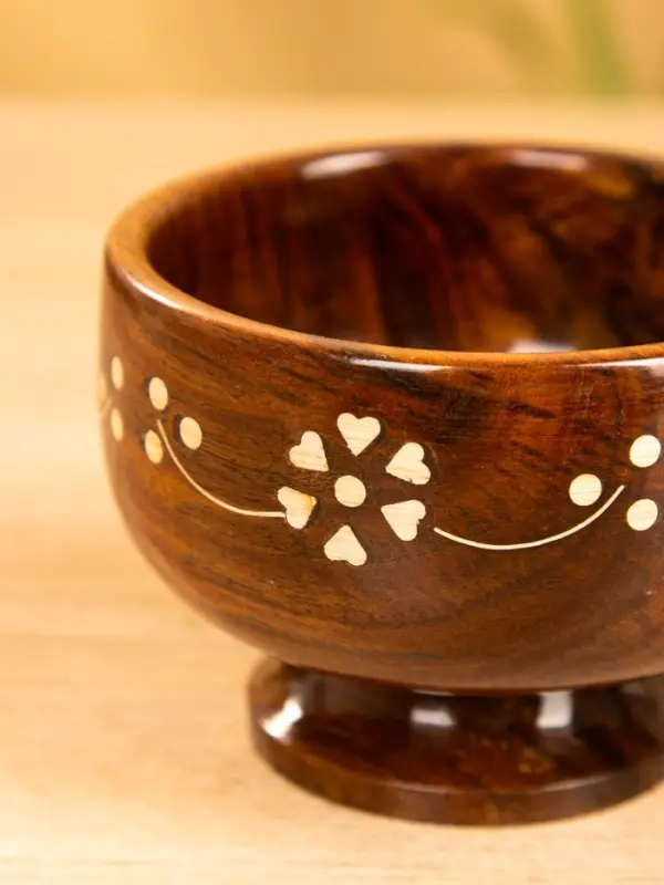 Чаша на ножке "В самое сердце" 10х10х7 см, дерево шишам