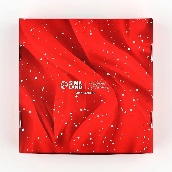 Коробка для макарун с низкими бортами &laquo;Новогодняя роскошь&raquo;, венок, 11х 11х 3 см