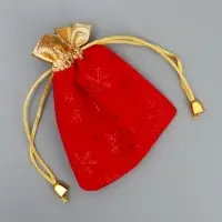 Мешочек подарочный замша &laquo;Поздравляю тебя&raquo;, снежинки, тиснение, 10 х 12 см +/- 1.5 см