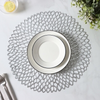 Салфетки сервировочные на стол Доляна &laquo;Лея&raquo;, d=38 см, 4 шт, цвет серебряный