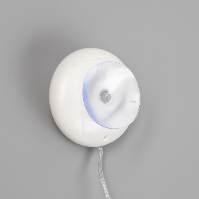 Светодиодная фигура на присоске &laquo;Дед Мороз в санях&raquo; 44 &times; 25 см, пластик, батарейки АААх3 (не в комплекте), свечение тёплое белое