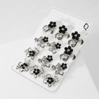 Брошь &laquo;Цветы&raquo; мини, форма МИКС, цвет чёрно-белый в серебре (неделимая фасовка 12 шт., цена за шт.)