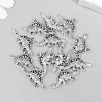 Металлический элемент, декоративная подвеска &laquo;Арт Узор. Стегозавр&raquo;, серебро, 2.6&times;1.2 см