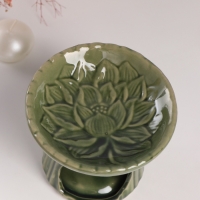 Аромалампа керамика "Лотос" тёмно-зеленая 11,4х11,4х9 см