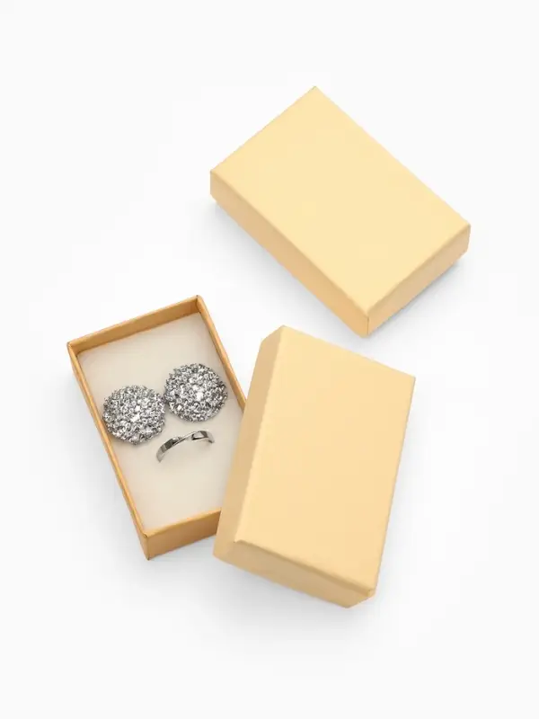 Коробочка подарочная под набор "Нежность", 5*8 см, цвет бежевый