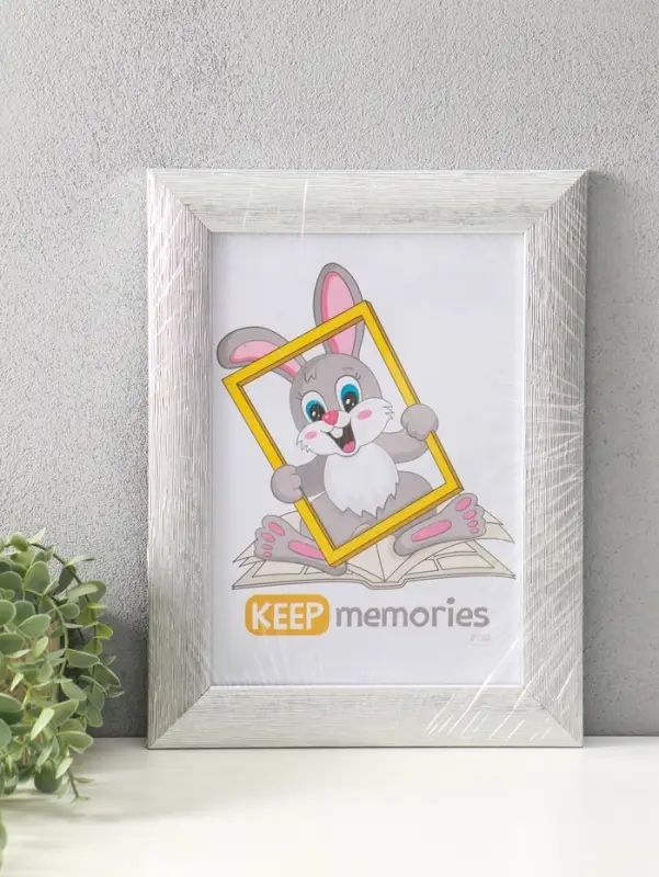 Фоторамка для фото 21х30 см (с ножкой) "Luxe Elegance" пластик, серебро, (пластик экран)