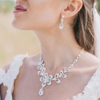 Набор 2 предмета: серьги, колье &laquo;Шальная императрица&raquo; цветок, цвет белый в серебре, 45 см