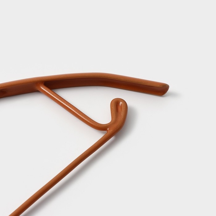 Плечики - вешалки для одежды Доляна, 42&times;20 см, 4 шт, антискользящее покрытие, цвет бронзовый