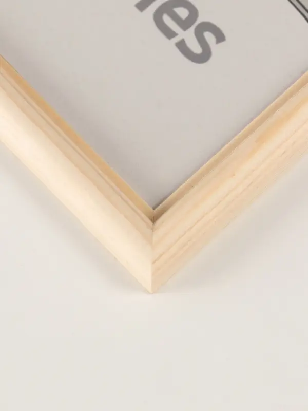 Фоторамка дерево 21х30 см, белое дерево №1  (пластиковый экран)