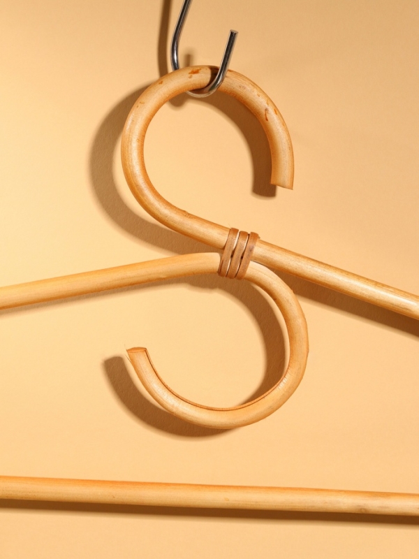 Плечики, 41х21х1, ротанг