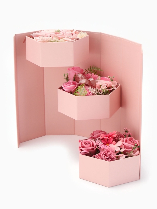 Трехуровневания мыльная композиция розовая