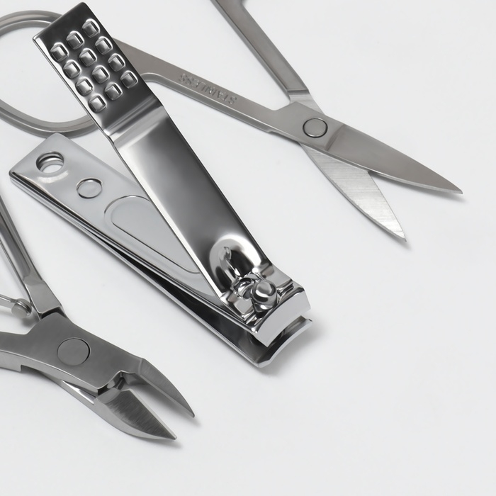 Набор маникюрный &laquo;Рептилия&raquo;, 6 предметов, в футляре, цвет коричневый/чёрный