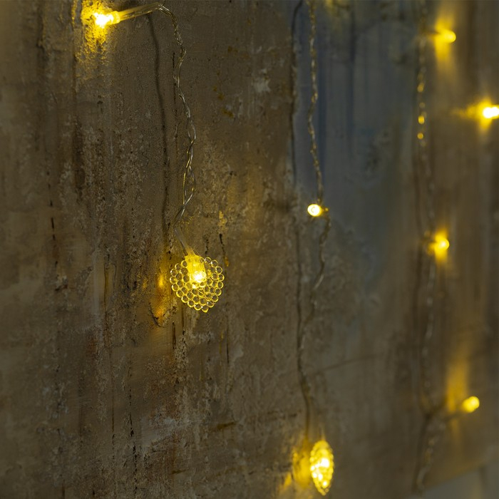 Гирлянда &laquo;Бахрома&raquo; 2 &times; 1.5 м с насадками &laquo;Сердце&raquo;, IP20, прозрачная нить, 124 LED, свечение тёплое белое, 220 В