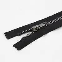 Молния &laquo;Трактор&raquo;, №5, неразъёмная, декоративное звено &laquo;Квадрат&raquo;, замок автомат, 18 см, чёрная