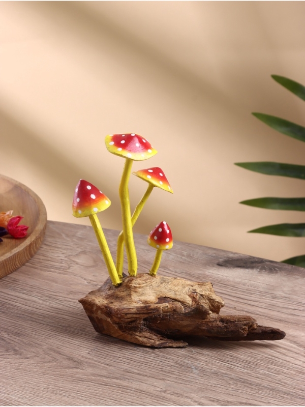 Сувенир "Грибочки" дерево, 15х10х16 см, цв. желто-красный
