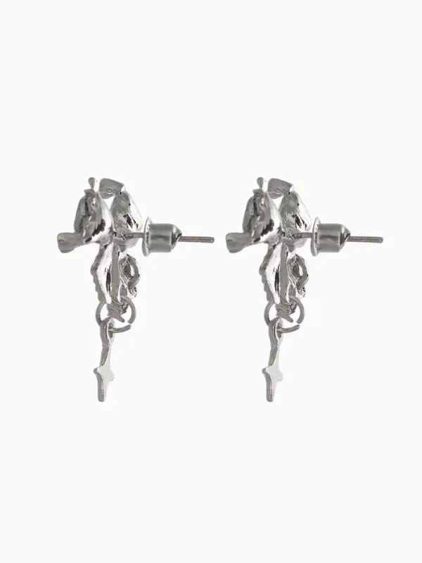 Серьги &laquo;Бантик&raquo; со звёздочкой, белый в серебре