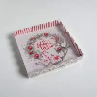 Коробка для кондитерских изделий с пластиковой крышкой &laquo;С Новым годом!&raquo;, 21 х 21 х 3 см