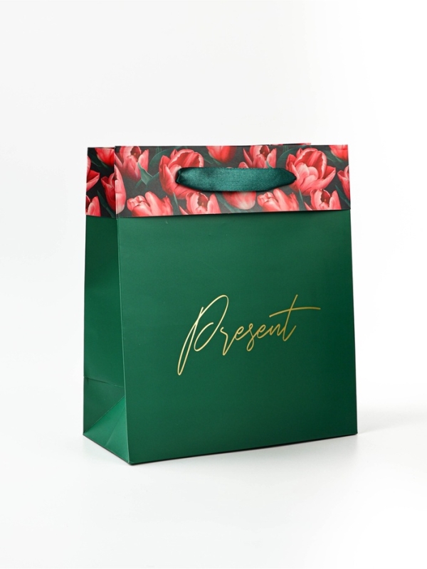 Пакет ламинированный двухсторонний &laquo;Тюльпаны&raquo;, тиснение, ML 23 &times; 27 &times; 11,5 см