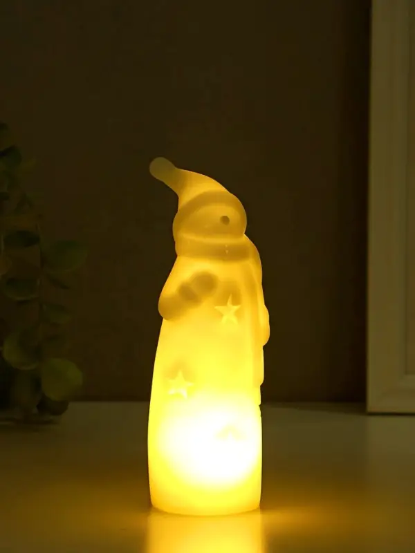 Фигурка светящаяся RISALUX &laquo;Снеговик в колпаке&raquo; LED, 3хAG10 белый 4,8х4,8х15 см