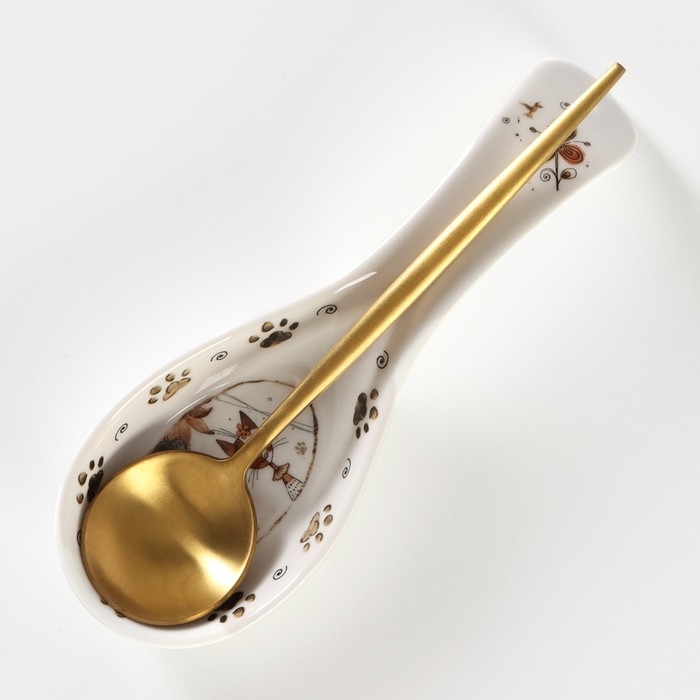 Подставка фарфоровая под ложку Доляна &laquo;Коты-аристократы&raquo;, 21,5&times;7,5 см, цвет белый