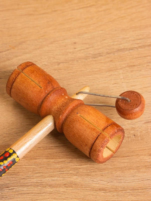 Сувенирный музыкальный инструмент "Стучалка" махагон, 17 см