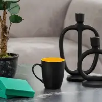 Кружка Bright Tulip, матовая, черная с желтым