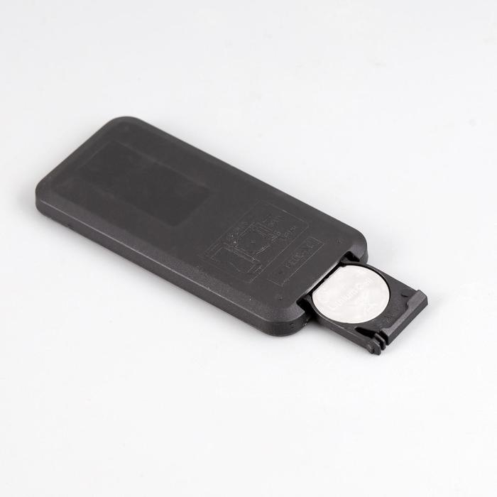 Гирлянда &laquo;Занавес&raquo; 2.8 &times; 3 м роса на крючках, с пультом, IP20, серебристая нить, 300 LED, свечение аквамарин, 8 режимов, USB