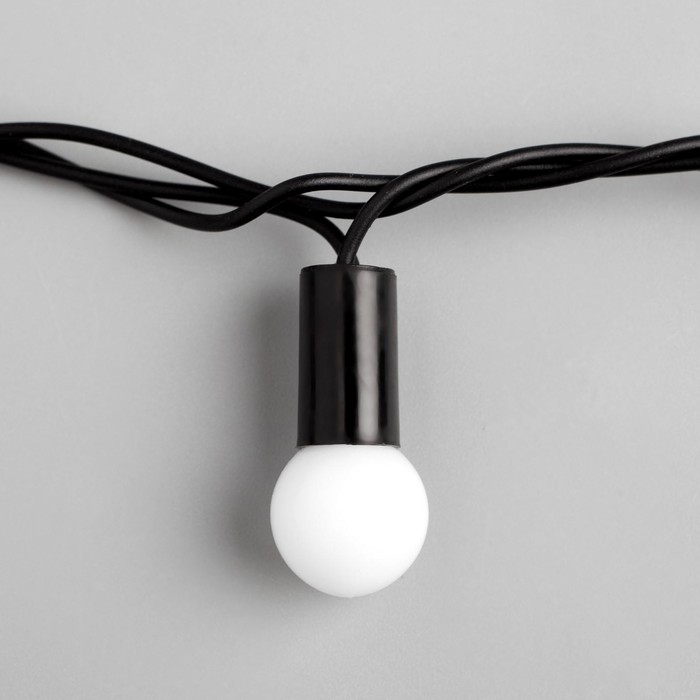 Гирлянда &laquo;Нить&raquo; 20 м с насадками &laquo;Шарики 1.5 см&raquo;, IP44, тёмная нить, 200 LED, свечение бело-синее, мигание, 220 В