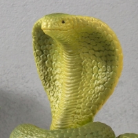 Фигурка "КОБРА НА СУНДУКЕ  20 х17 х 12 см.