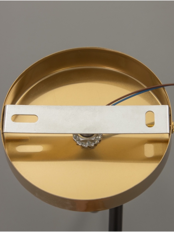 Бра "Узел" 1х40Вт Е27 черный/латунь