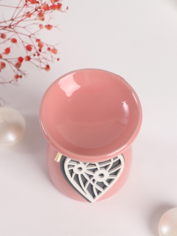 Аромалампа керамика "Резное сердце" розовая 8х8х11,2 см