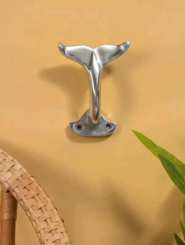 Крючок "Кит" 14х10 см