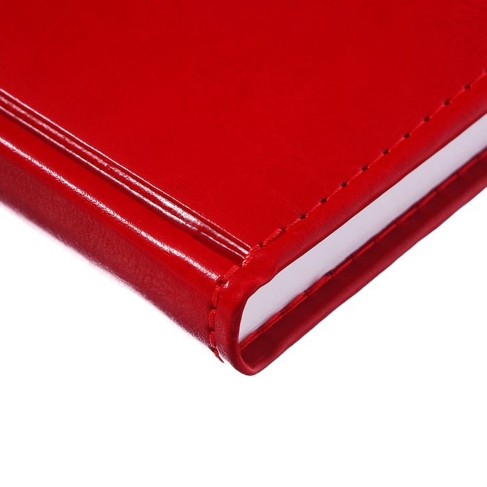 Ежедневник недатированный А5, 160 листов "Небраска", перфорация углов, красный