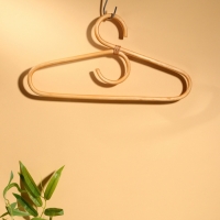 Плечики, 41х21х1, ротанг