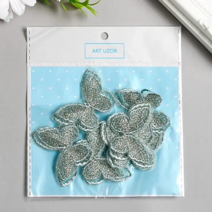 Декор для творчества текстиль вышивка "Бабочка зелёная" двойные крылья 3,7х5 см