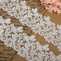 Кружево гипюровое, 85 мм &times; 6,8 &plusmn; 0,5 м, цвет белый