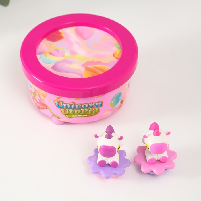 Сувенир музыкальный механический магнитный "Единороги" 12,2х12,2х11,5 см