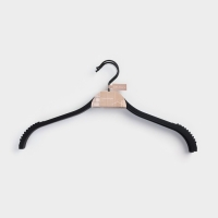 Плечики - вешалки для одежды LaDо́m Soft-touch, 41,5&times;21,5&times;1,1 см, 3 шт, антискользящее покрытие