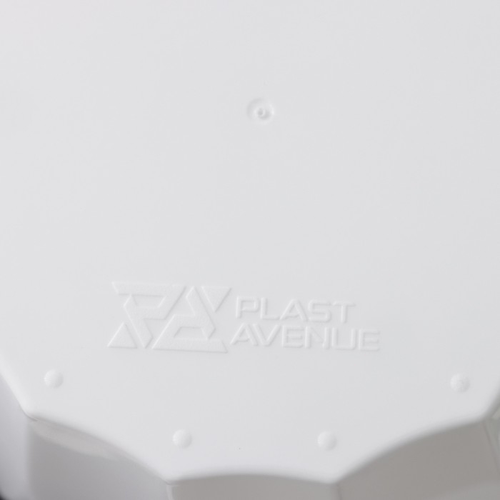 Кашпо для цветов со вставкой &laquo;Флюте&raquo;, 4,5 л, d=20 см, h=20 см, цвет белый