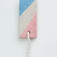 Пемза для педикюра, с подвесом, 8.5&times;4.5 см, разноцветная