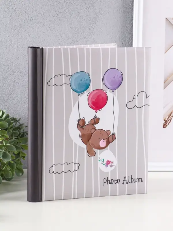 Фотоальбом "Воздушный мишка" 10 "магнитных"листов 23X28см, пер-т внутр.спираль