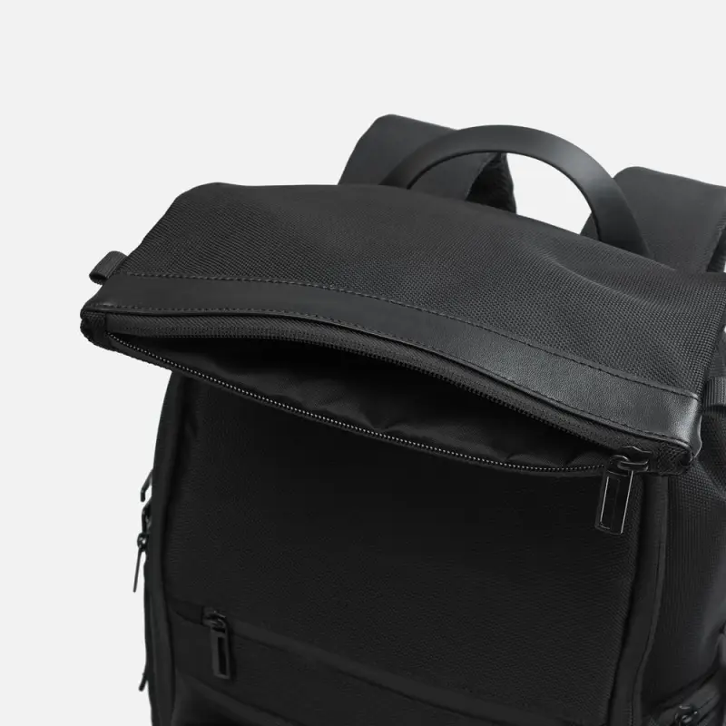 Рюкзак decaPolis, черный