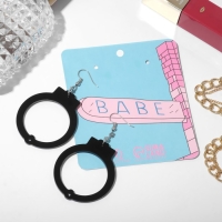 Серьги акриловые &laquo;Наручники&raquo;, цвет чёрный в серебре