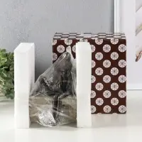 Сувенир полистоун "Абстракция. Мама и ребенок на скамейке" бронза с бежевым 17,5х10,5х19 см   109027