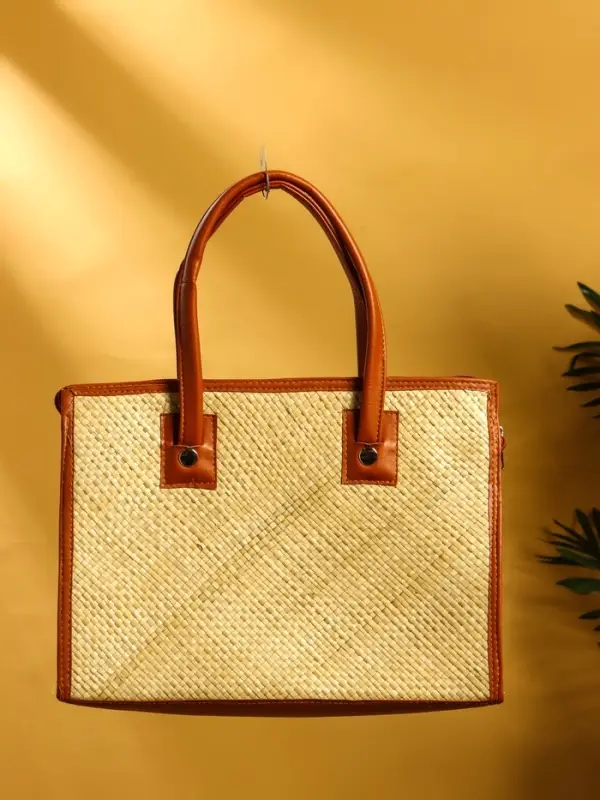 Сумка плетёная на молнии из пандана 35х12х40 см, светло-коричневый