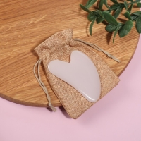 Массажёр гуаша &laquo;Сердце&raquo;, 8,5 &times; 5,5 см, цвет лавандовый