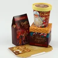 Подарочный набор &laquo;Сказочного года&raquo;: чай (50 г), конфеты (110 г), печенье брауни (120 г)