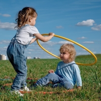 Обруч, диаметр &mdash; 50 см, цвет жёлтый